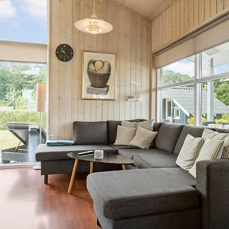 40564-juelsminde-pot-strandby-362 * Sonderby (Midtjylland)